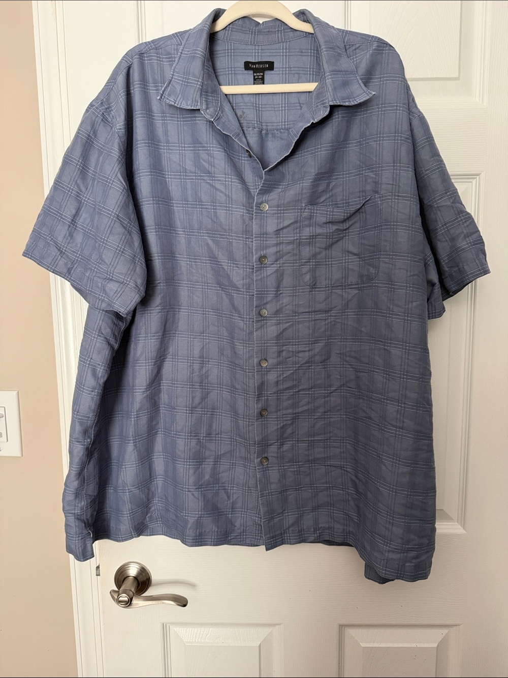 Van Heusen Light Blue Short-Sleeve Button-Down Plaid Shirt